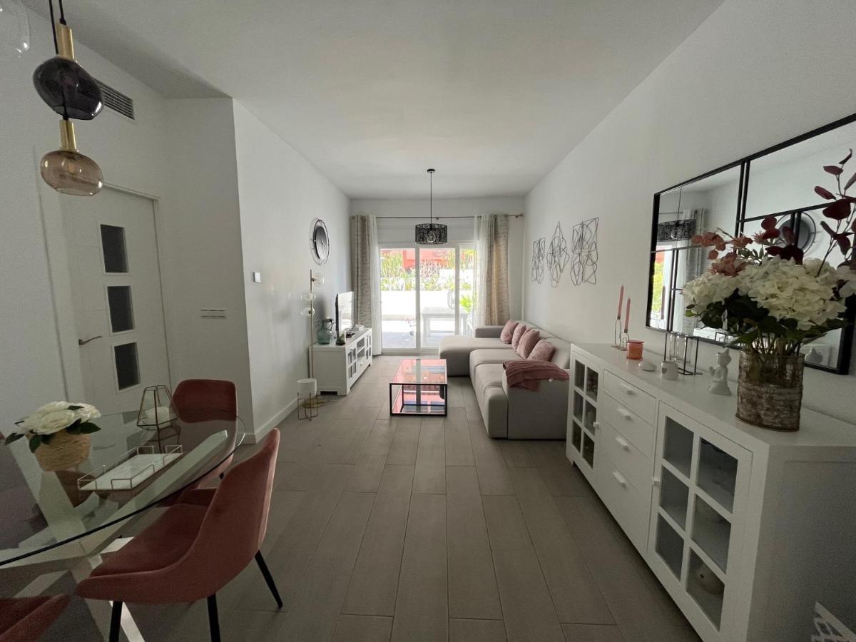Bobita-marina Golf-playa Granada Appartement