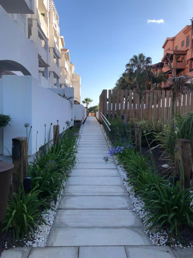 Bobita-marina Golf-playa Granada *