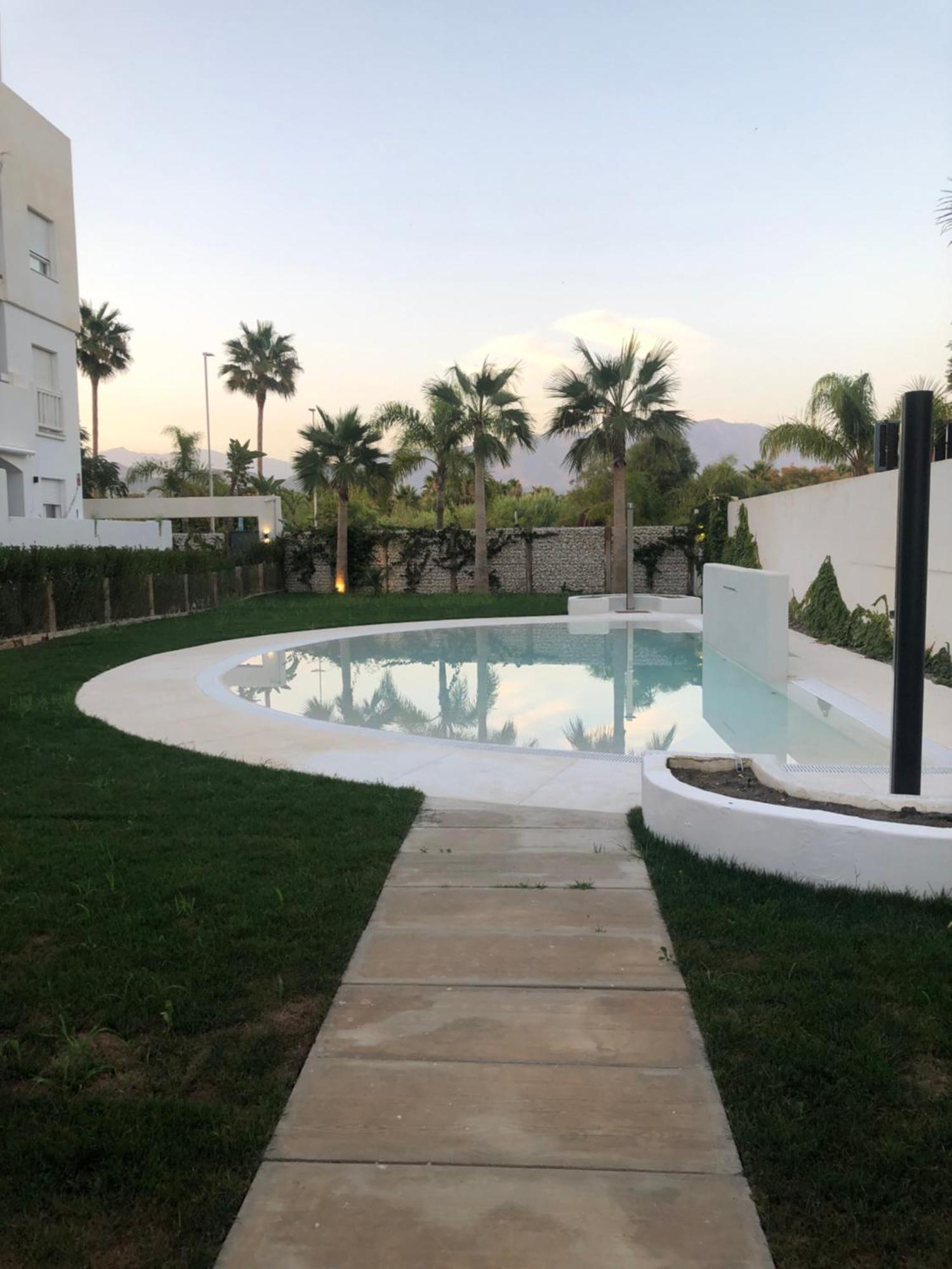 Bobita-marina Golf-playa Granada * Motril